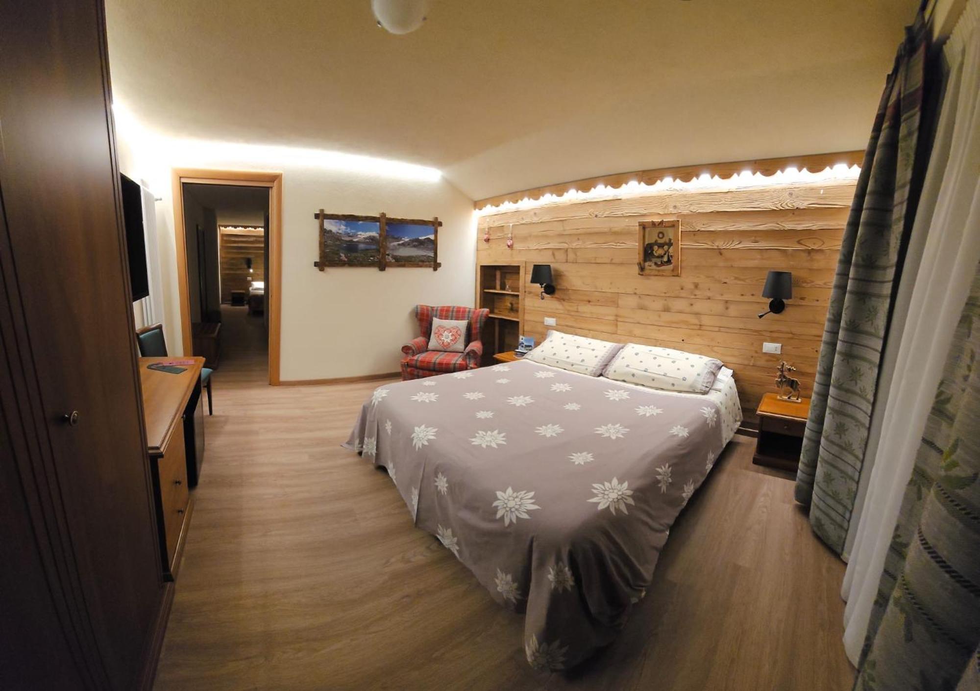 Hotel Edelweiss Пре-Сен-Дидье Экстерьер фото